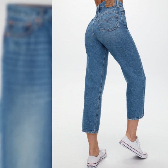 Levi’s Ribcage Straight Ankle Jeans - Picture 6 of 16